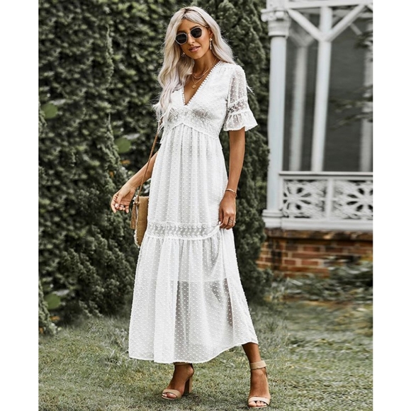 LAST ONE! Plus Size White Lace And Swiss Dot V-Neck Maxi Dress - Picture 2 of 4